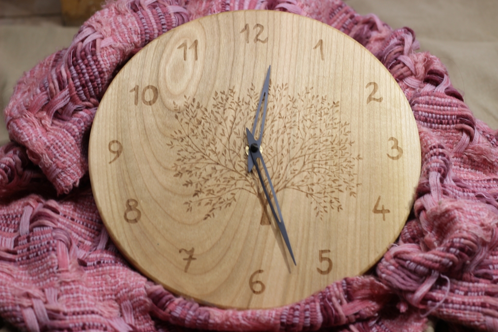 Dřevěné hodiny 1
